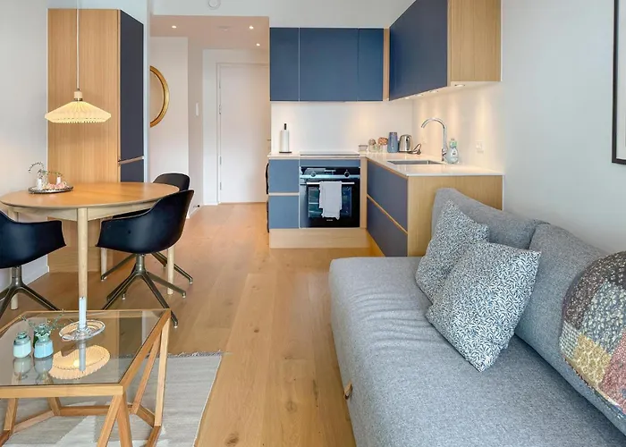 1 Bedroom Cozy In C *