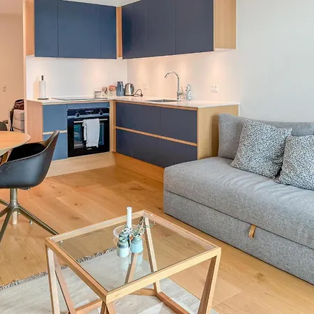 公寓 1 Bedroom Cozy In C *